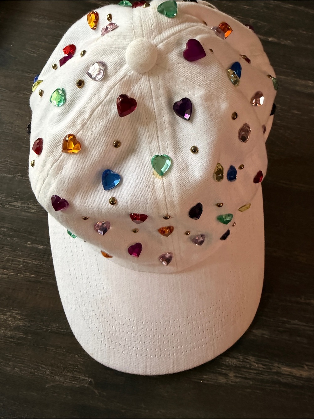 80s White Heart Gem Embellished Baseball Cap. Ladies sz